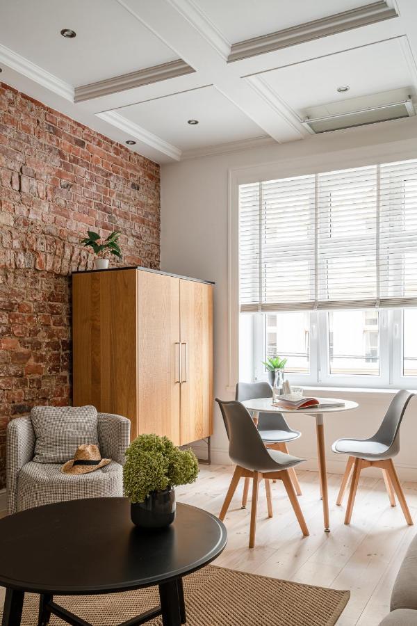 Rynek Stare Miasto Apartment 5 - Klima Netflix Wroclaw Ngoại thất bức ảnh